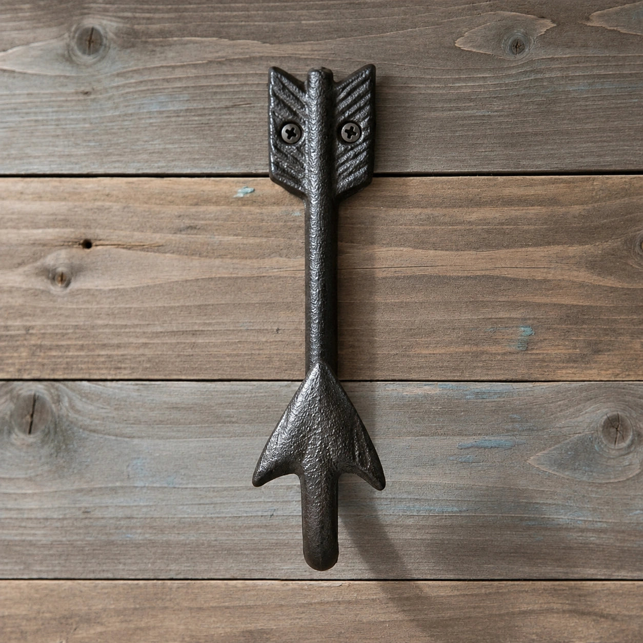 Arrowhead Wall Hook, Cast Iron for Jackets, Keys or Leashes, 6.1" 58063 shot 3
