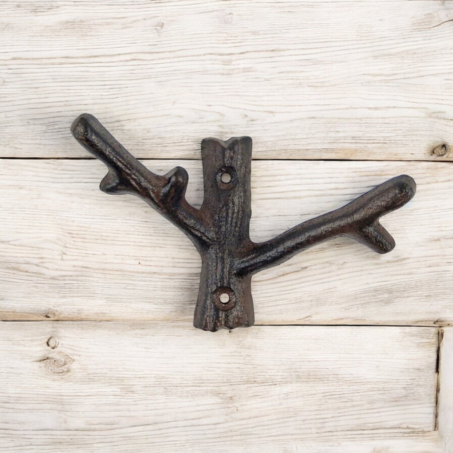 Nature-Inspired Cast Iron Branch Hook – Rustic Wall Organizer