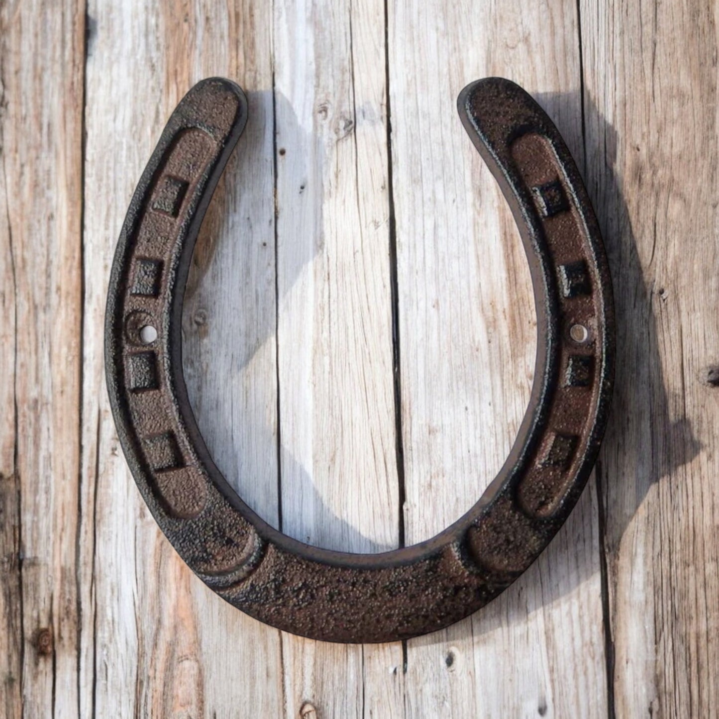 Western Cast Iron Large Horseshoe – Lucky Rustic Wall Decor Accent