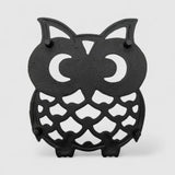 Matte black cast iron eagle wall hook with curved talon feet and spread wings wall decor