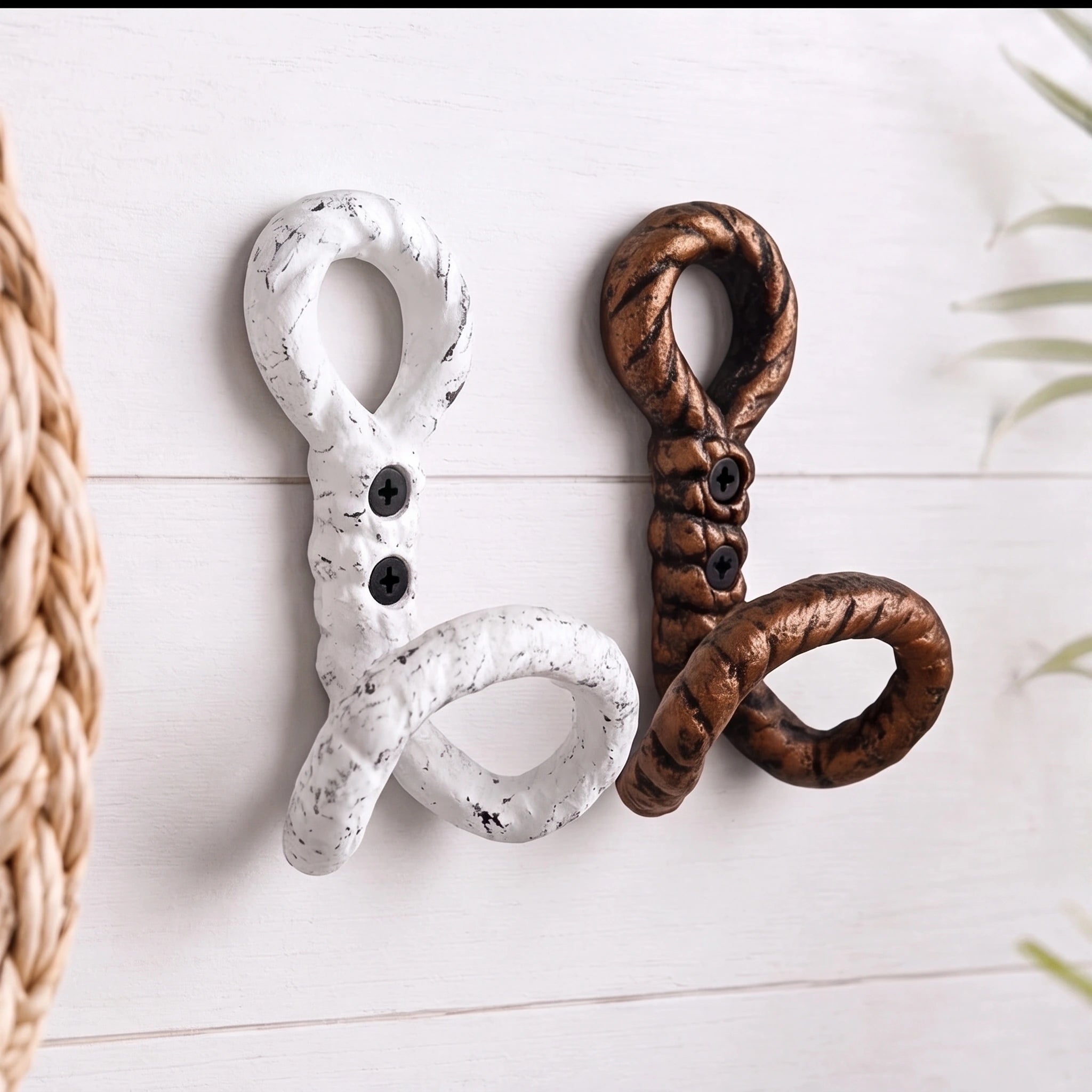 Nautical Rope Wall Hooks, Cast Iron Set of 2, White and Copper, 4.8" GB78016AB shot 5