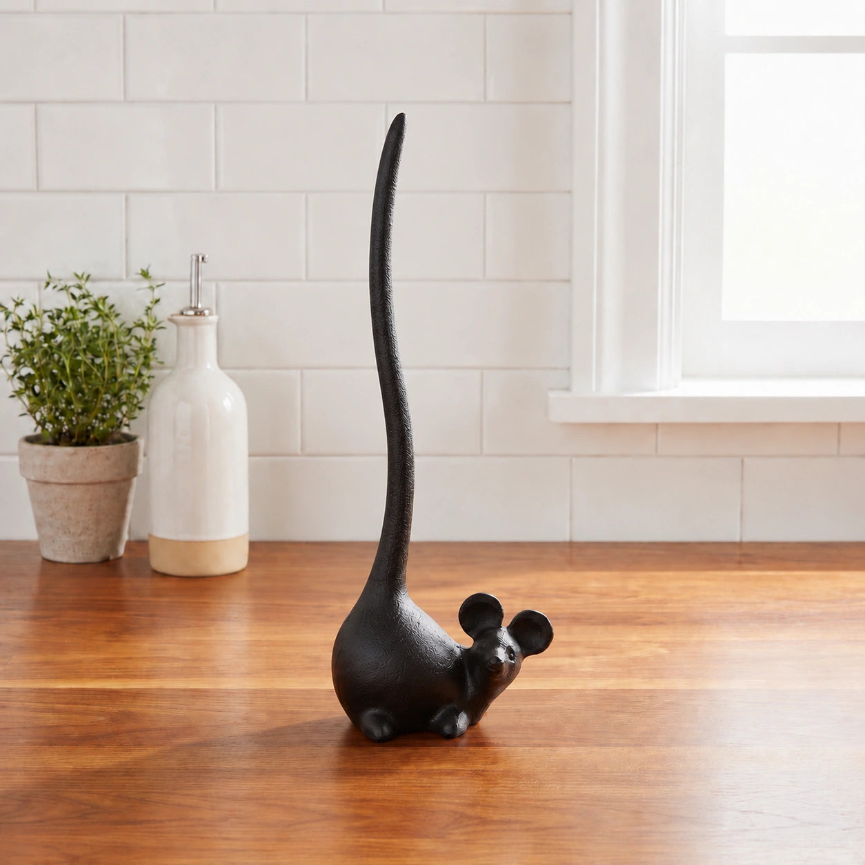 Mouse Paper Towel Holder, Black Cast Iron, Home Decor, 14.8" GB78074 shot 5