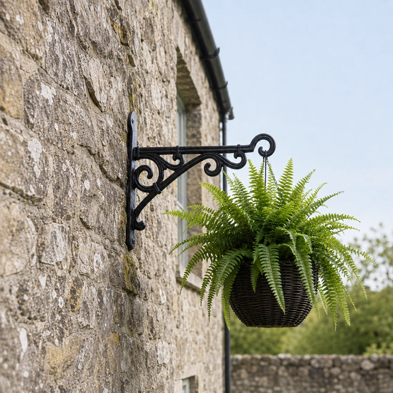 Scroll Plant Hanger Bracket, Black Cast Iron, Garden Decor, 11.2" GB78080 shot 4